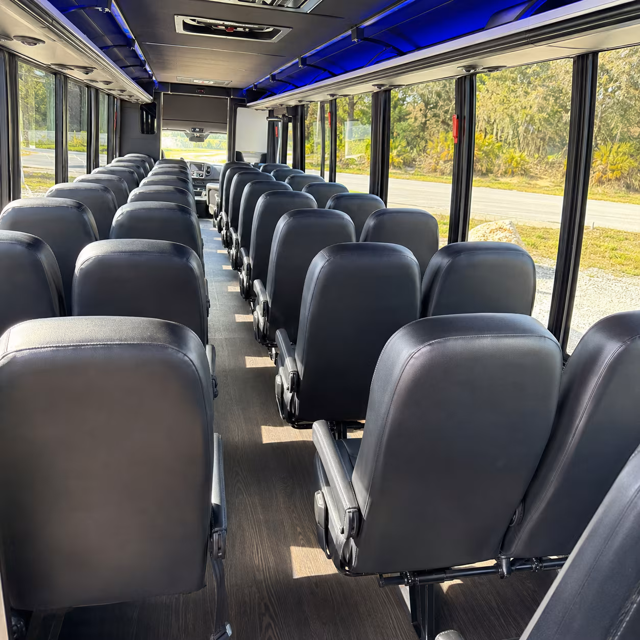 arrange transportation for your next airport transfer 3