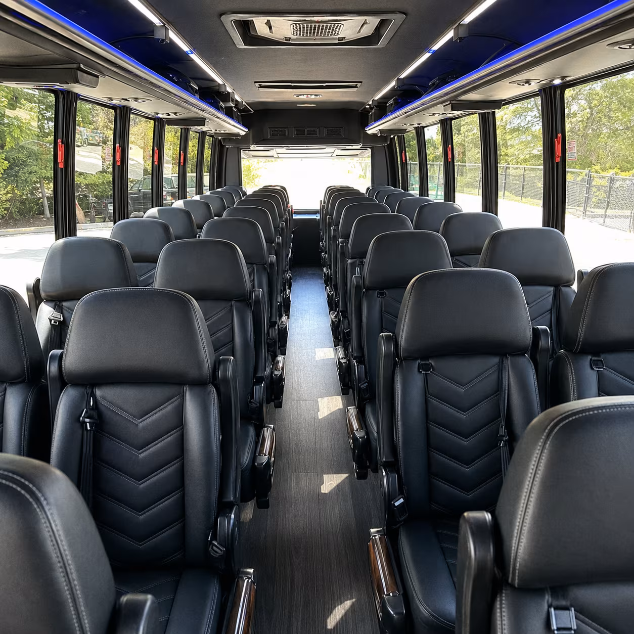 arrange transportation for your next airport transfer 5