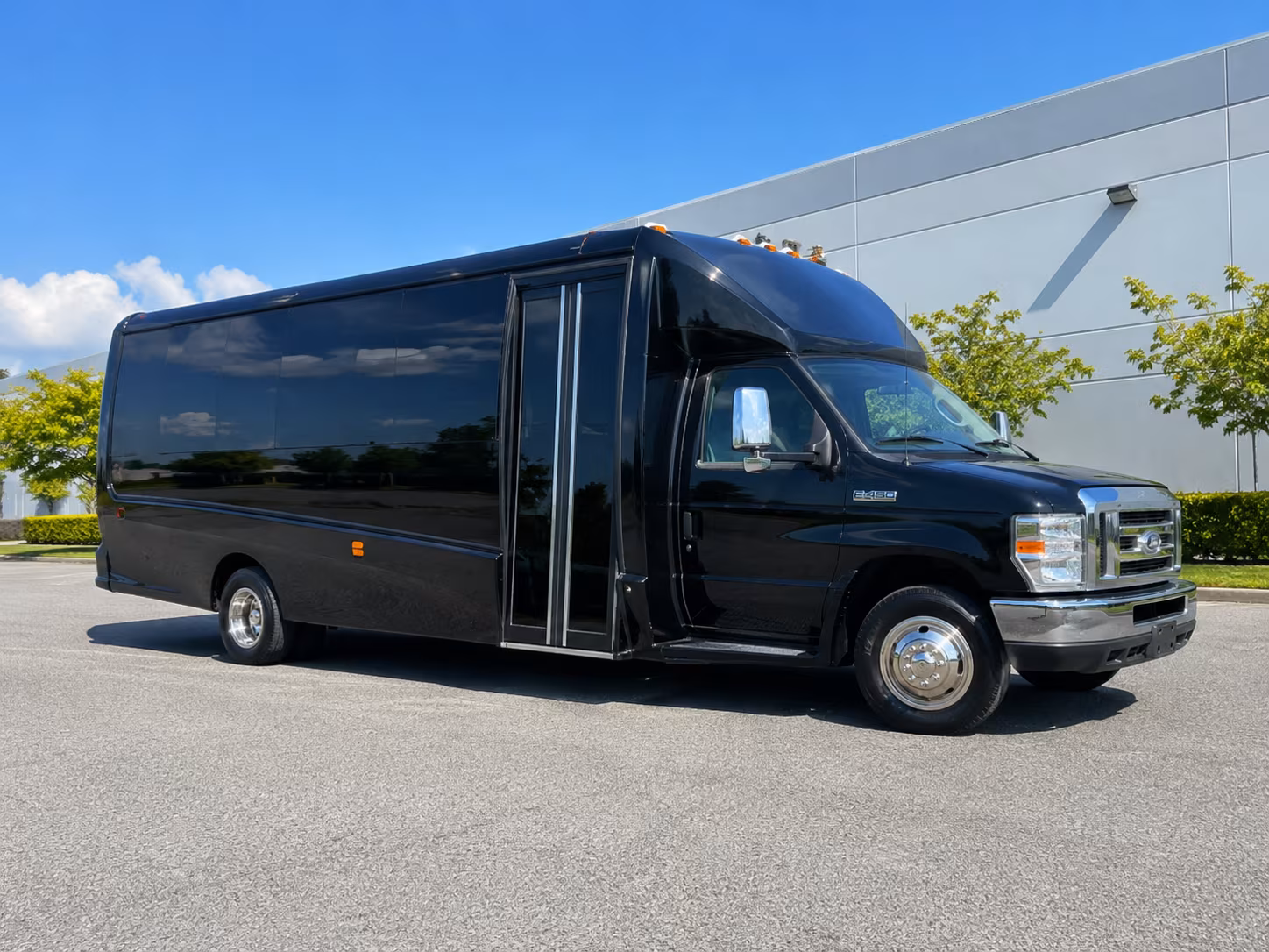 bus rentals for palomar college events and campus conferences