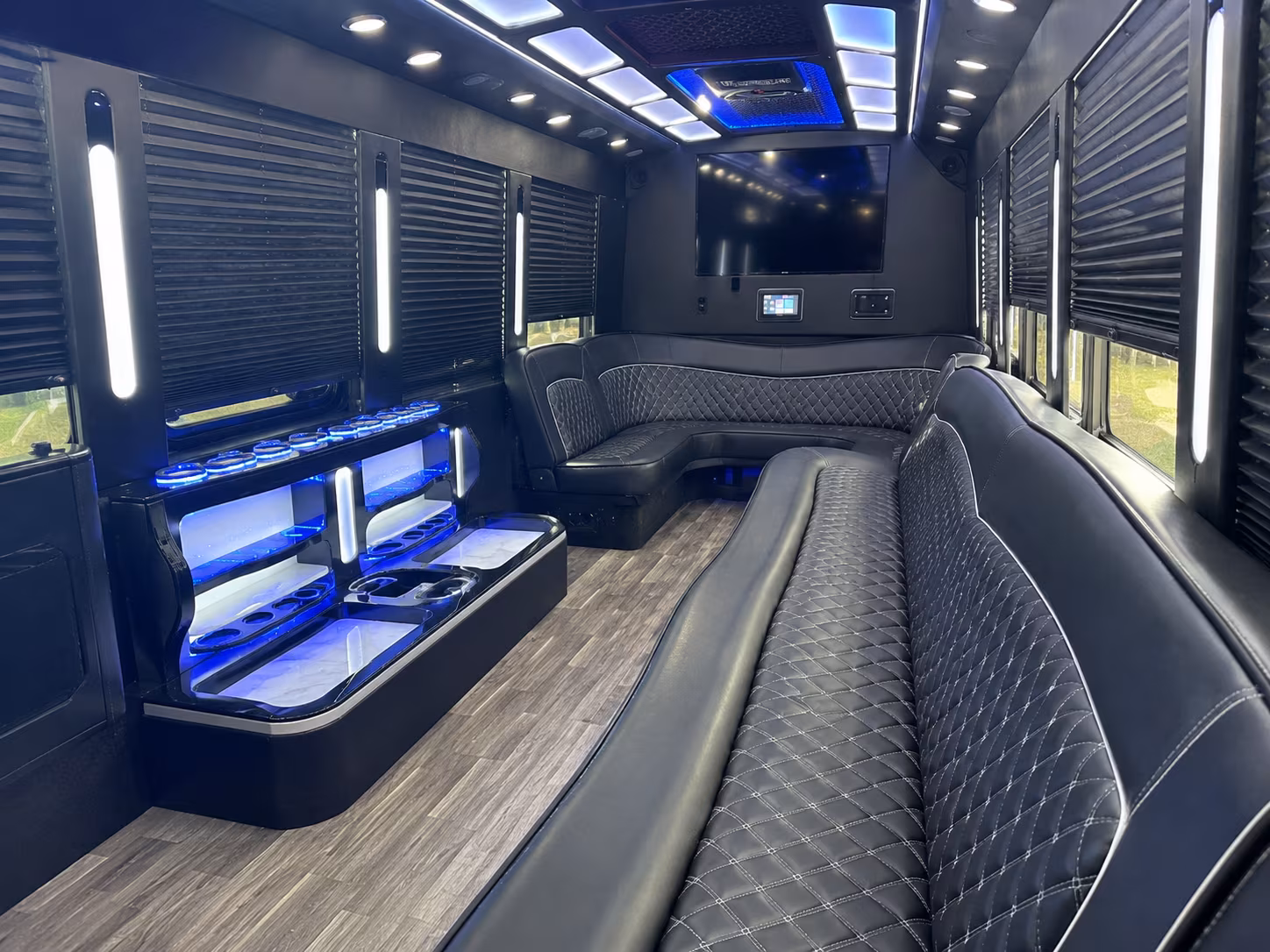 prom transportation to san diego area venues from san marcos