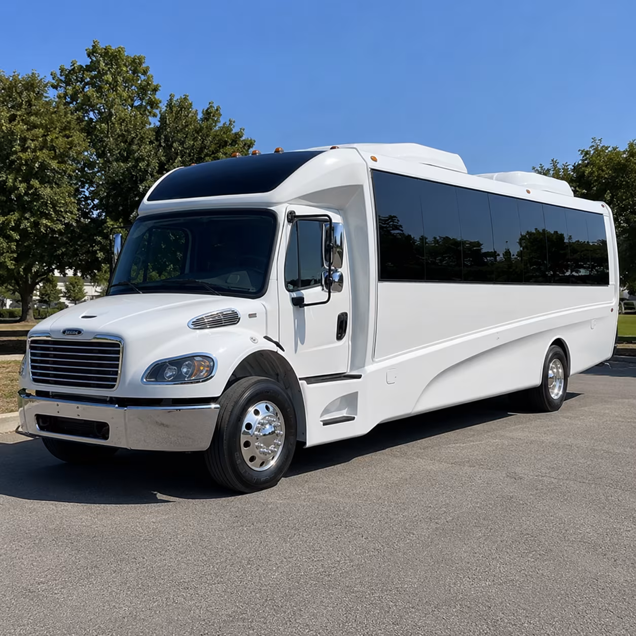 san marcos 28 passenger minibus